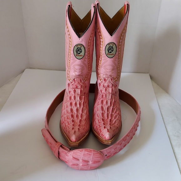 Donaldo Shoes - Donaldo Pink Hornback Alligator Pointed Toe Embroidered Cowgirl Cowboy Boots